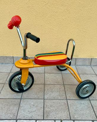 Triciclo per bambini vintage