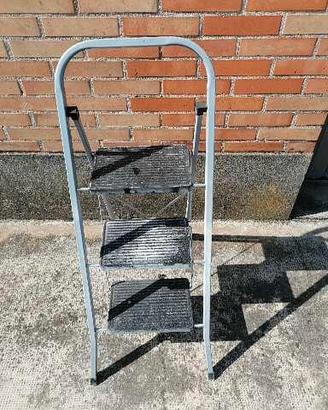 Scaletta pieghevole 3 gradini