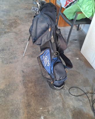 Sacca da golf con mazze spalding