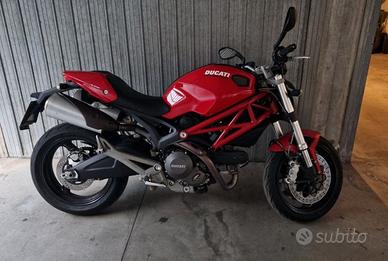 Ducati Monster 696 - 2014