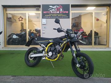 Swm SM 125 R