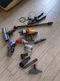 Aspirapolve Dyson V12 Detect Absolute motore nuovo