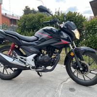 Honda cb125f