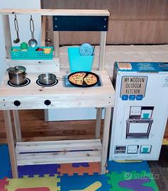 Cucina bimbi interno/ esterno in legno