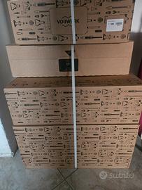 Folletto VK7S NUOVO + Spazzola EB7s + Kit