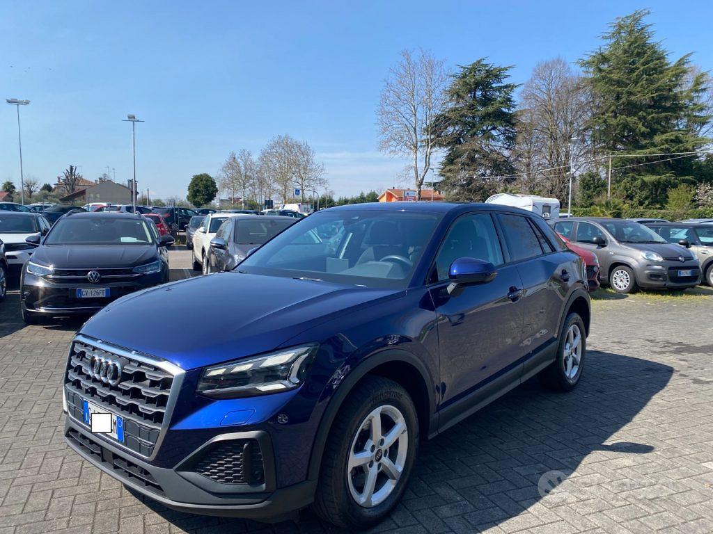 AUDI Q2