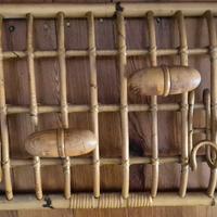 appendiabiti vintage in bambù e legno