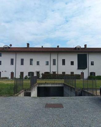 Immobile in asta di 111 m² con 2 locali e box auto