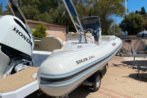 Gommone salpa 24,5 (770) + honda 250 tutto nuovo