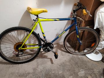 Mountain bike 