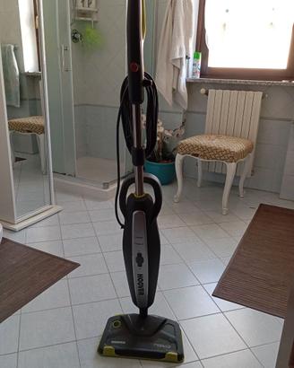 Scopa a vapore Hoover