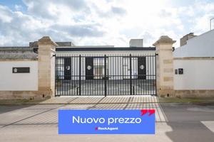 FABBRICATO A DESTINAZIONE TURISTICO-RICETTIVA