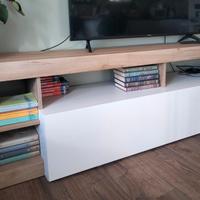 mobile marrone chiaro-bianco