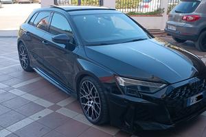 AUDI RS3 2025 come nuova 
