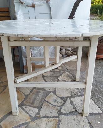 Set tavolo con sedie 
