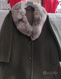 Cappotto con collo pelliccia
