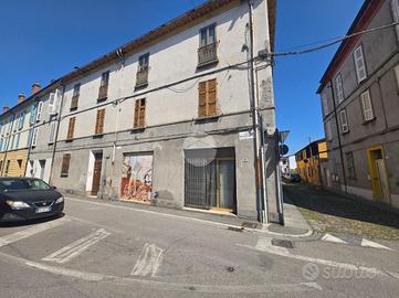 PALAZZINA A LUGO