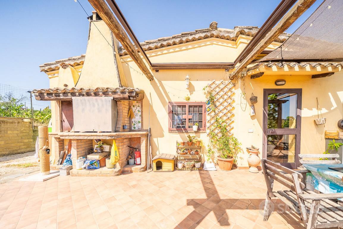 Casa – Roma, Borgo Santa Fumia, Municipio Roma IX - Altro