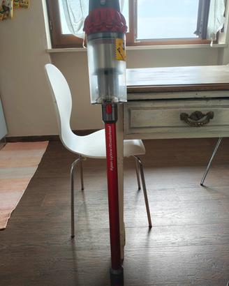 Dyson v10 