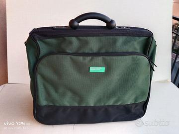 Borsa da viaggio Benetton verde 24 ore