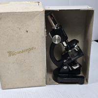 rara miniatura di microscopio da collezione