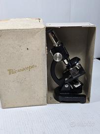 rara miniatura di microscopio da collezione