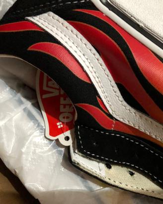 Scarpe VANS FLAME OLD SKOOL, numero 36.5