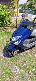 scooter Majesty 125