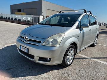 Toyota Corolla Verso 1.8 16V Sol 7 POSTI taglianda