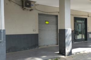 Locale commerciale sito in Pontecagnano