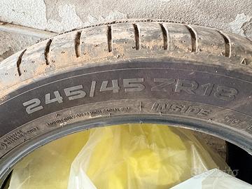 GOMME 245/45/18
