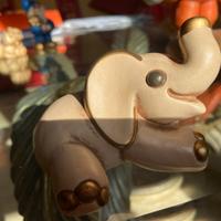 Statuina thun elefantino