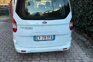 Ford  tourneo