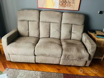 Divano con movimento relax