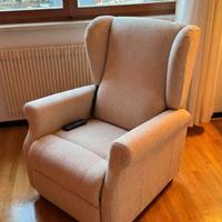 Poltrona relax alzapersona Dondi Salotti  2 motori