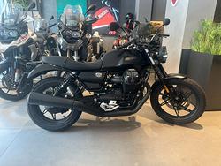 MOTO GUZZI V7 IV 2022