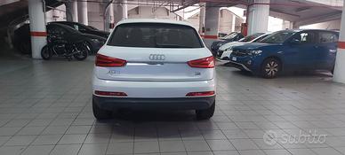 AudiQ3