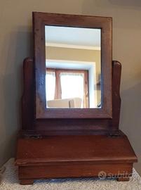 Specchio da tavolo con cassetto 