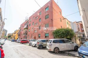 TRILOCALE IN ZONA ORTOBOTANICO IN BUONE CONDIZIONI