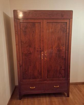 Armadio in legno