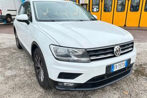 Volkswagen Tiguan 1.6 TDI SCR Urban BlueMotion Tec