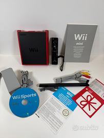 NINTENDO WII MINI COMPLETA + WII SPORTS
