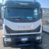 Iveco eurovargo 140 e 28 frigo con cabina letto