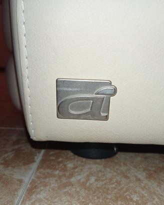Divano in pelle