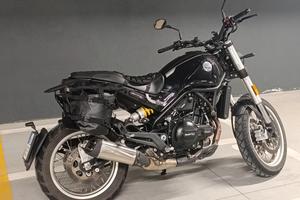 Benelli Leoncino 500 trail