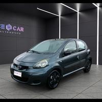 TOYOTA Aygo 1.0 12V VVT-i 5 porte Now Red Edition