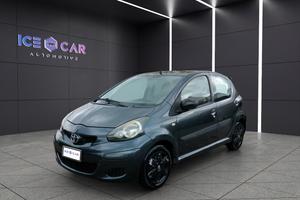 TOYOTA Aygo 1.0 12V VVT-i 5 porte Now Red Edition