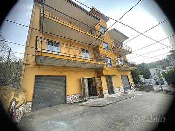 Appartamenti abitabili con garage