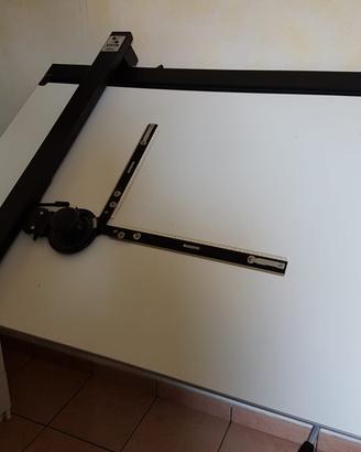 Tavolo da disegno tecnico - Tecnigrafo