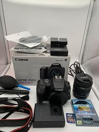 Canon 250D + 18-55 IS STM + Accessori + extra